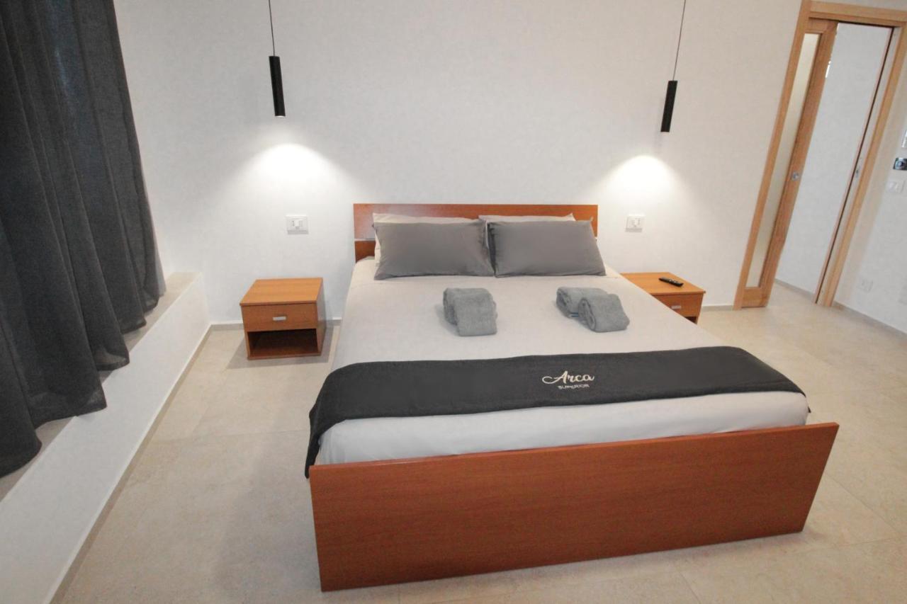 L' Arca Residence تْشيفالو المظهر الخارجي الصورة